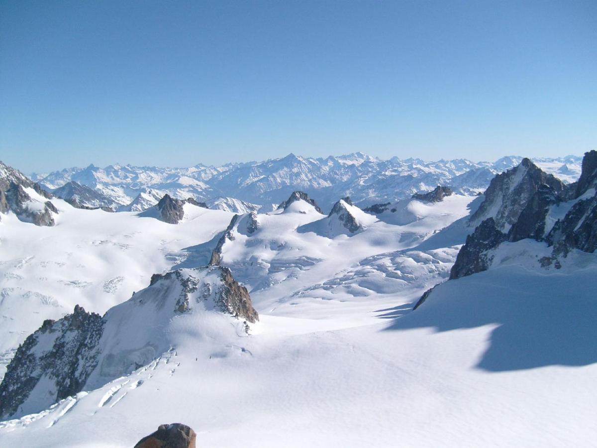 Appartement T2 Chamonix Centre Balcon Vue Mont Blanc Exterior foto